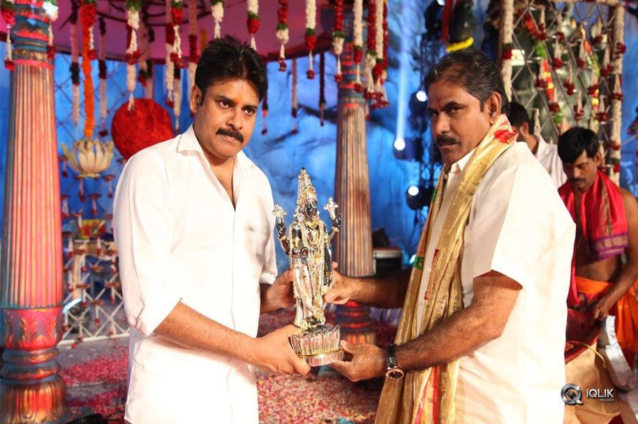 Pawan-Kalyan-At-Koti-Deepotsavam